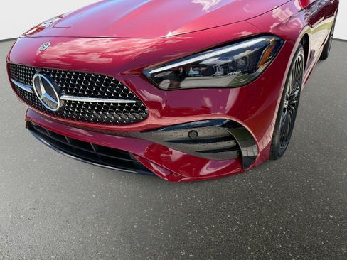 Used 2026 Mercedes-Benz CLE 300 4MATIC Coupe image 9