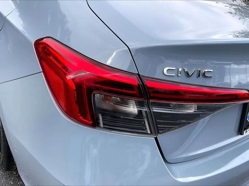 Used 2022 Honda Civic Sport image 27