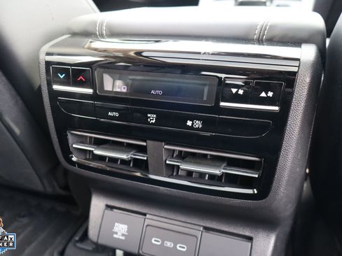 Used 2025 Acura MDX FWD w/ Technology Package image 29