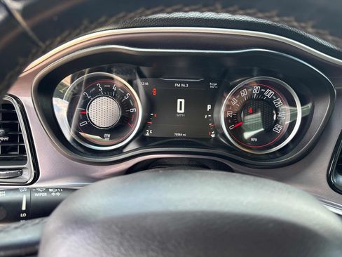 Used 2019 Dodge Challenger SXT RWD image 13
