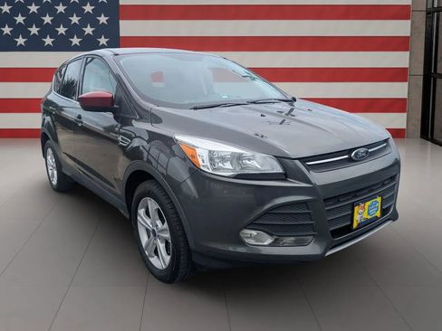 Used 2016 Ford Escape SE FWD image 4