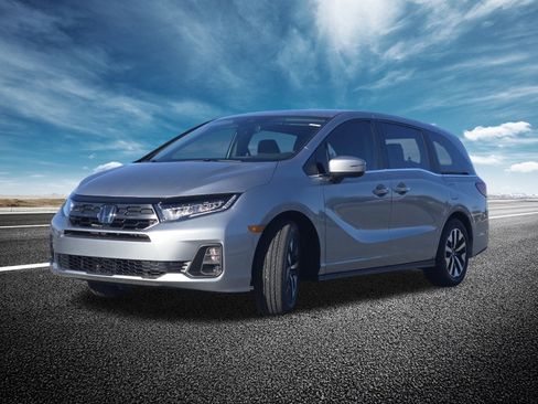 Certified 2026 Honda Odyssey EX-L image 13