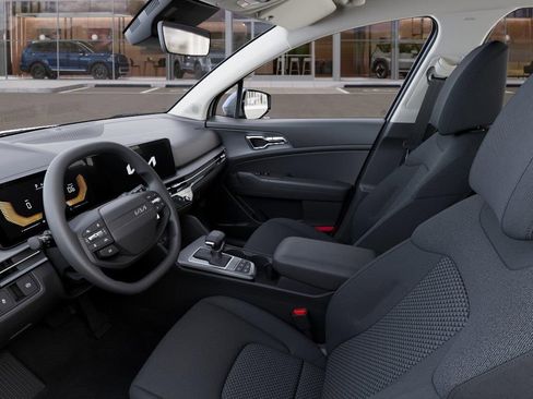 New 2026 Kia Sportage LX FWD image 17