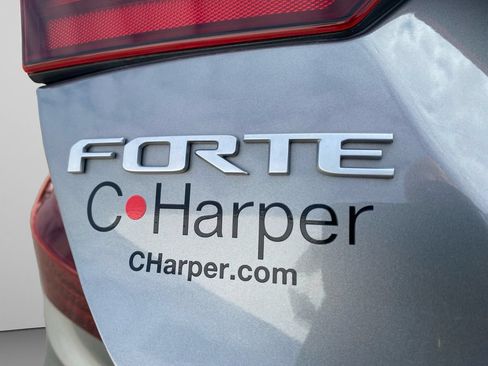 Certified 2023 Kia Forte GT FWD image 17