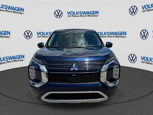 Used 2024 Mitsubishi Outlander SE FWD image 17
