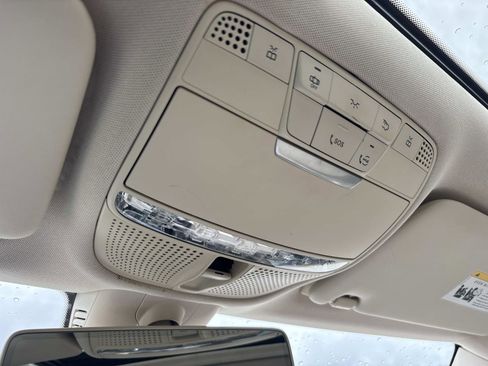 Used 2019 Mercedes-Benz C 300 Sedan image 26