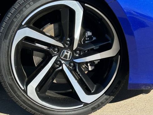 Used 2022 Honda Accord Sport image 11