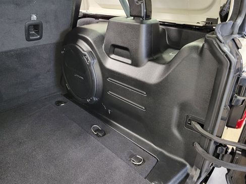 Used 2021 Jeep Wrangler Unlimited Sahara AWD/4WD image 81