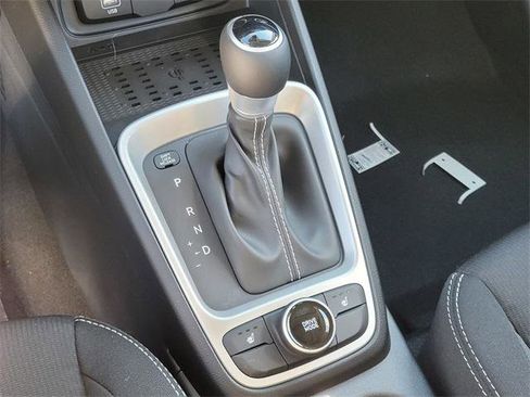 New 2026 Hyundai Venue SEL image 19