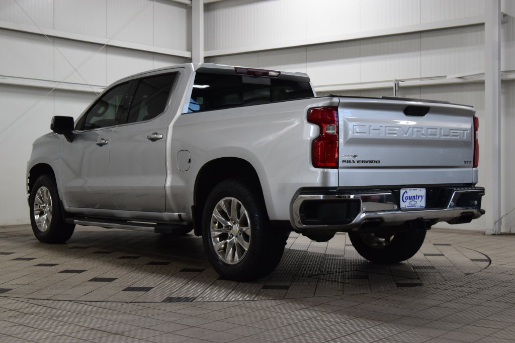 Used 2020 Chevrolet Silverado 1500 LTZ w/ LTZ Premium Package AWD/4WD image 6