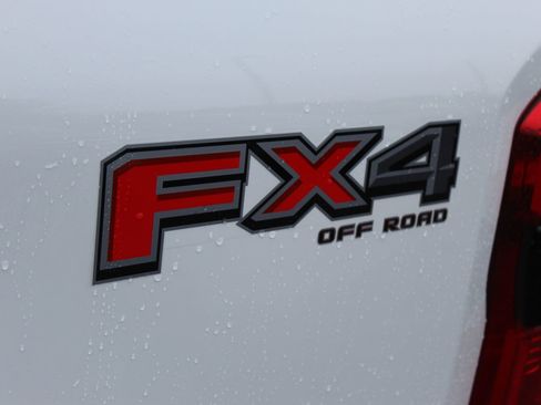 New 2026 Ford F250 Lariat w/ Chrome Package AWD/4WD image 5