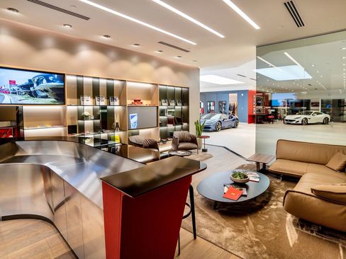 Used 2020 Chevrolet Silverado 1500 LT Trail Boss image 9