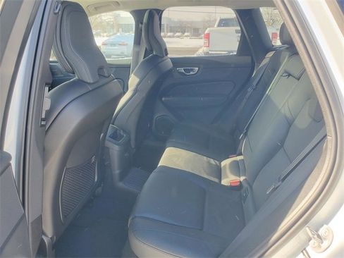 Certified 2025 Volvo XC60 T8 Plus w/ Protection Package Premier image 29