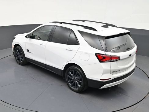 Used 2024 Chevrolet Equinox RS FWD image 14