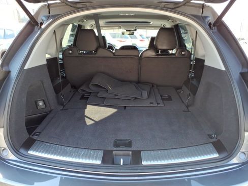 Used 2020 Acura MDX SH-AWD image 11