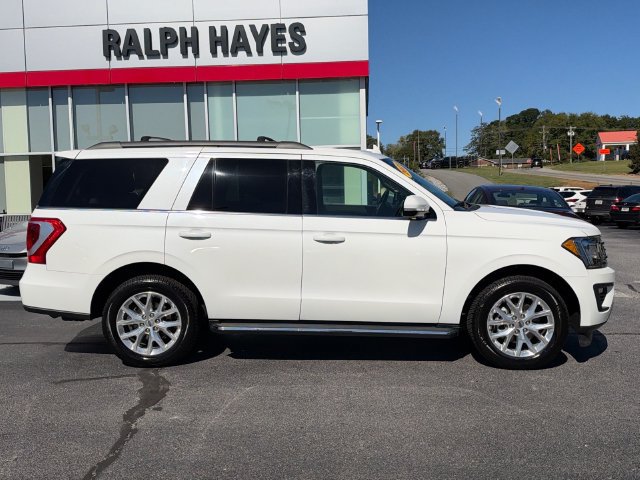 Used 2021 Ford Expedition XLT RWD image 2