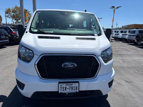 Used 2024 Ford Transit 350 XLT RWD image 4