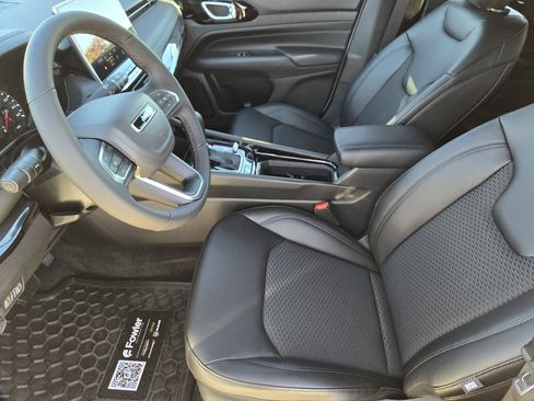 New 2026 Jeep Compass Latitude AWD/4WD image 10