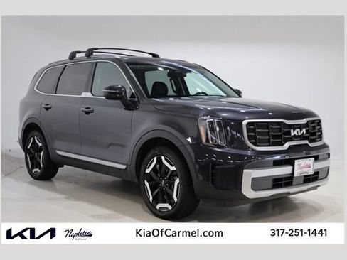 Used 2025 Kia Telluride S AWD/4WD image 1
