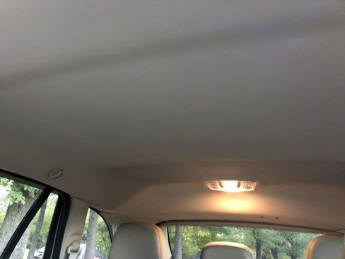 Used 2012 Ford Edge Limited image 28