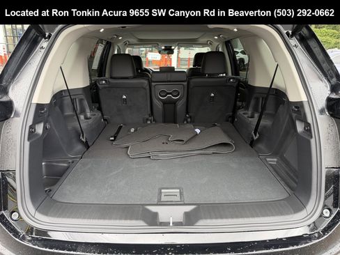 Used 2025 Honda Pilot Elite image 9