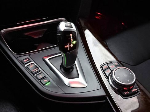 Used 2015 BMW 328i xDrive Sedan image 35