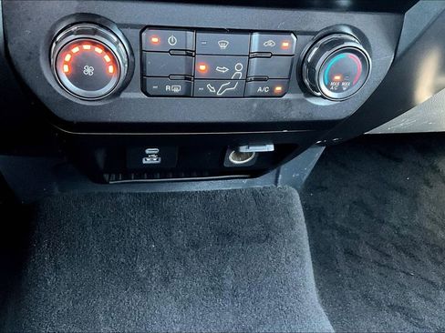 Used 2022 Ford F350 XLT w/ XLT Value Package AWD/4WD image 18