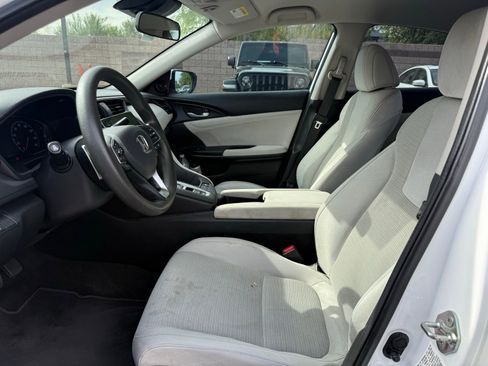 Used 2019 Honda Insight EX image 13
