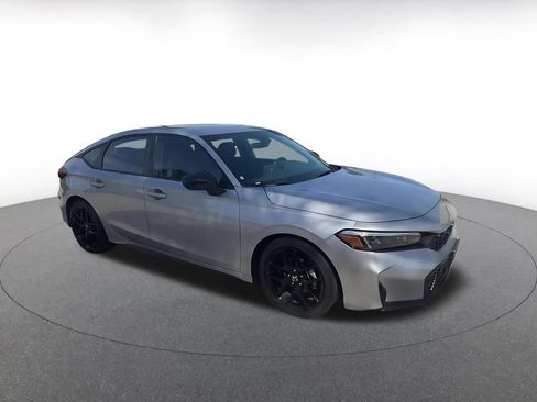 Used 2025 Honda Civic Sport image 2
