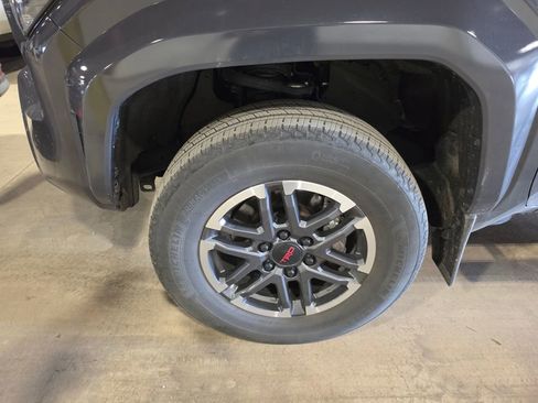 Used 2024 Toyota Tacoma TRD Sport w/ TRD Sport Upgrade Package AWD/4WD image 3