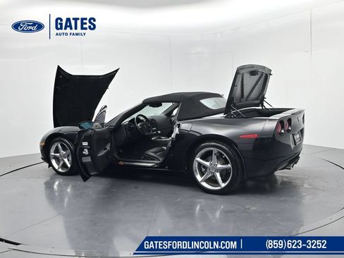 Used 2011 Chevrolet Corvette Convertible w/ Preferred Equipment Group RWD image 54