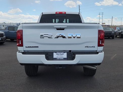 Used 2025 RAM 2500 Laramie AWD/4WD image 20