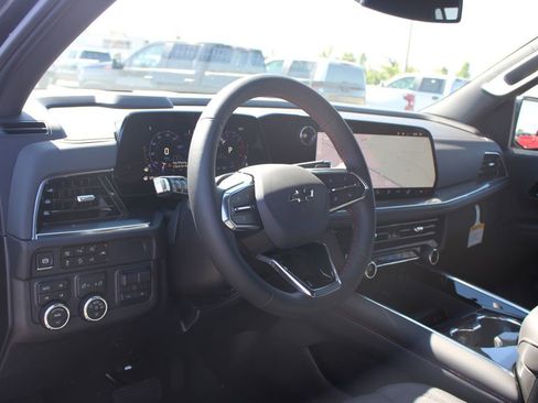 New 2026 Chevrolet Suburban RST AWD/4WD image 26