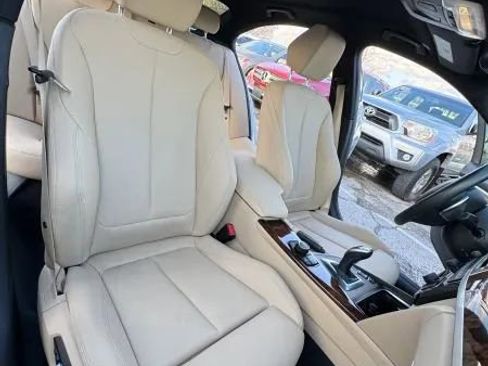 Used 2018 BMW 330i Sedan image 21
