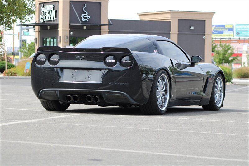 Used 2007 Chevrolet Corvette Coupe RWD image 6