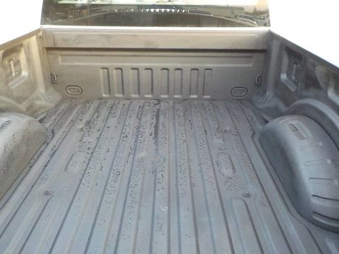 Used 2022 Ford F250 XL w/ Power Equipment Group image 5