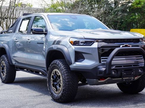 Used 2023 Chevrolet Colorado ZR2 w/ Desert Boss Special Edition image 5