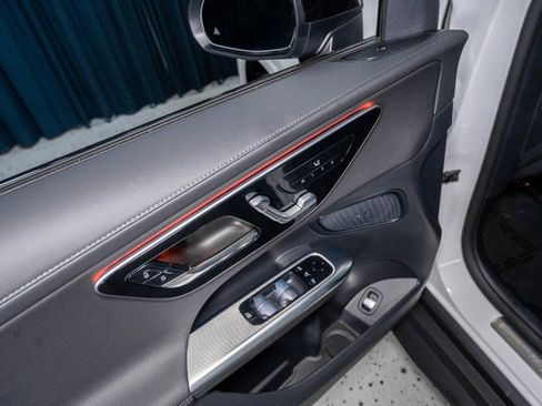 Certified 2026 Mercedes-Benz GLC 300 image 10