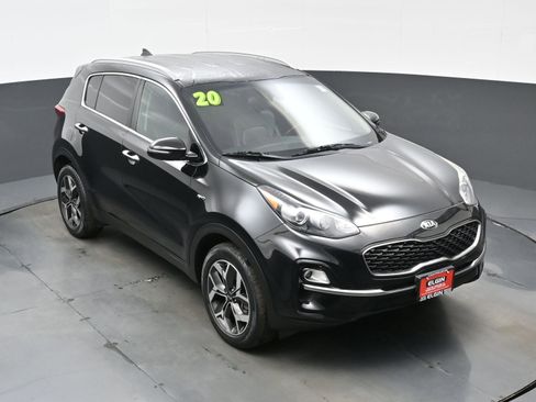 Used 2020 Kia Sportage EX image 40