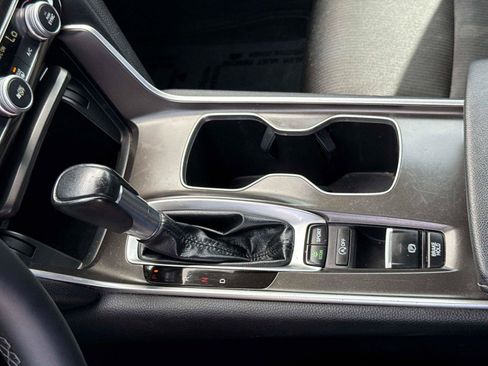 Certified 2022 Honda Accord Sport image 26