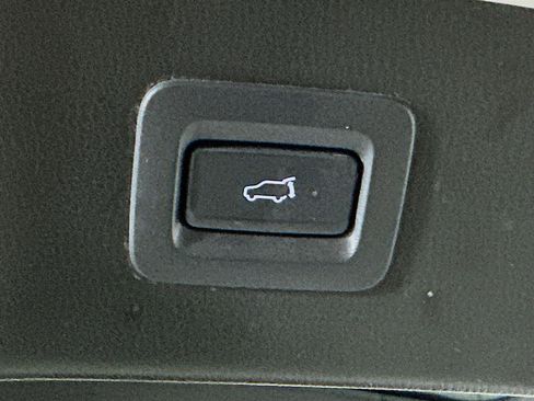 Used 2019 MAZDA CX-5 Touring FWD image 30