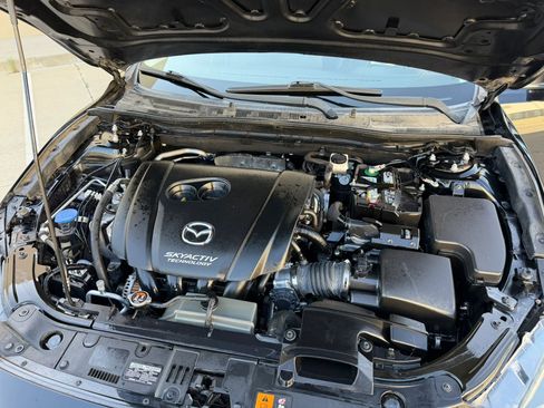 Used 2018 MAZDA MAZDA3 Grand Touring FWD image 30