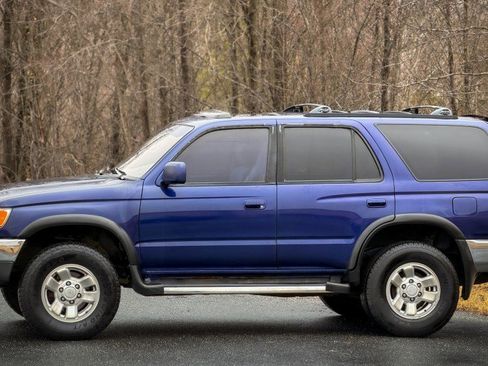 Used 1998 Toyota 4Runner SR5 image 4