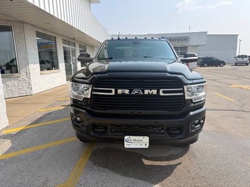 Used 2020 RAM 2500 Big Horn w/ Level 1 Equipment Group AWD/4WD image 2