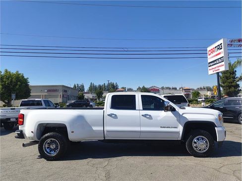 Used 2016 GMC Sierra 3500 Denali w/ Duramax Plus Package AWD/4WD image 4