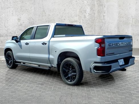 Used 2022 Chevrolet Silverado 1500 Custom w/ LPO, Dark Essentials Package AWD/4WD image 8