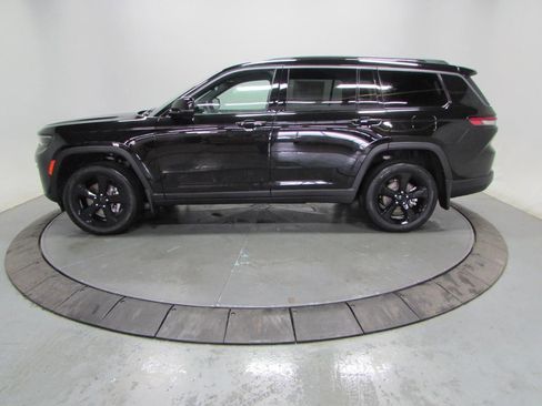 New 2026 Jeep Grand Cherokee L Limited image 4