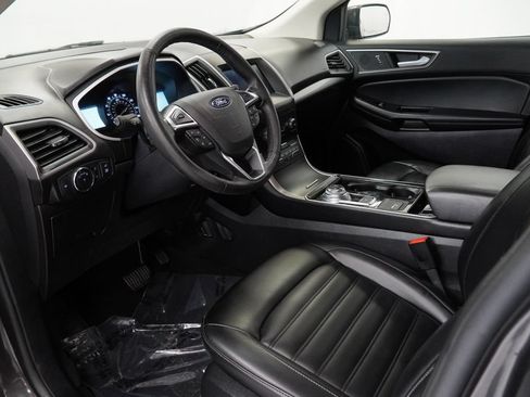 Used 2019 Ford Edge SEL w/ Equipment Group 201A FWD image 10