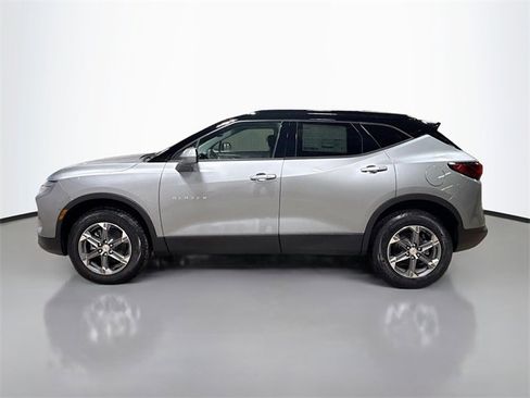 New 2026 Chevrolet Blazer LT image 11