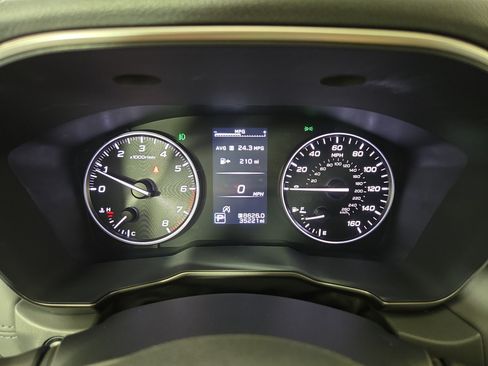Used 2025 Subaru Outback Onyx Edition AWD/4WD image 17